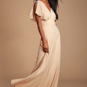 NWT Lulu's Dearly Loved Flutter Sleeve Maxi Dress